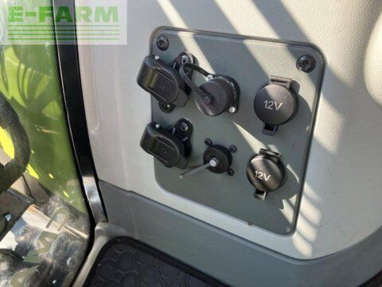 Traktor CLAAS arion 660 cmatic cebis CMATIC CEBIS