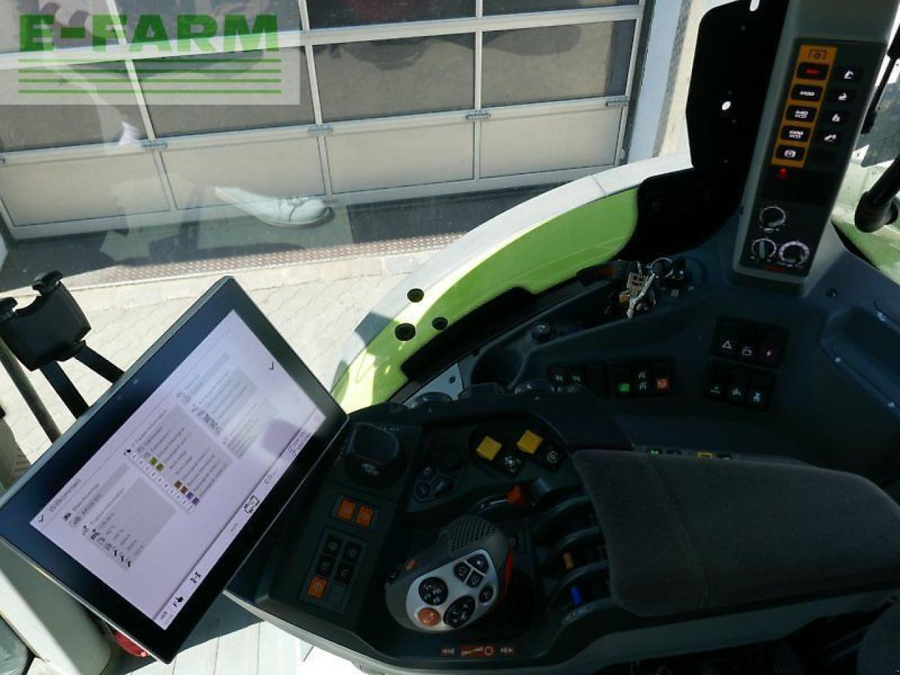 Traktor CLAAS arion 660 cmatic cebis CMATIC CEBIS