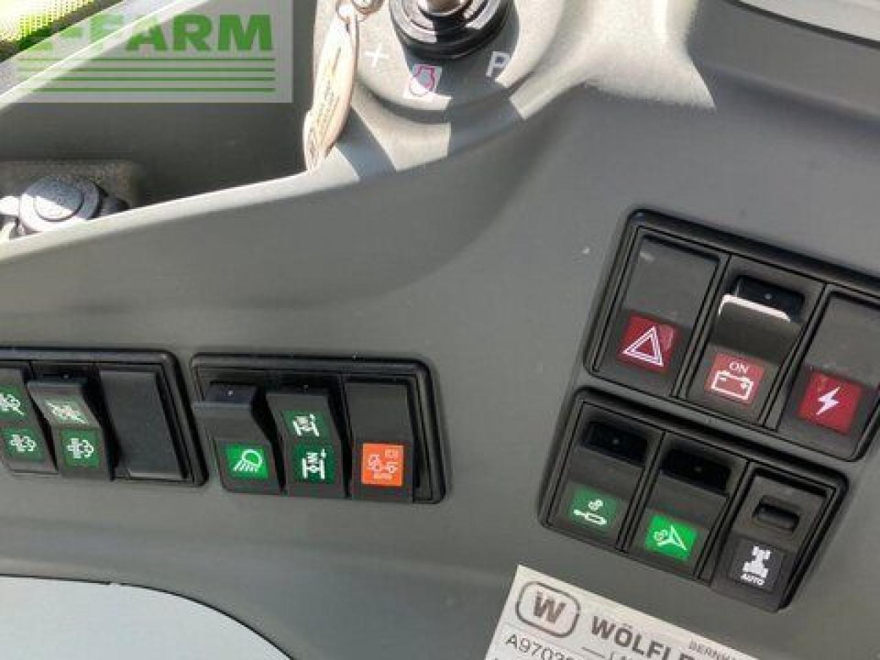 Traktor CLAAS arion 660 cmatic cebis CMATIC CEBIS