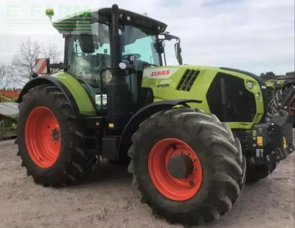 Traktor CLAAS arion 660 cmatic focus