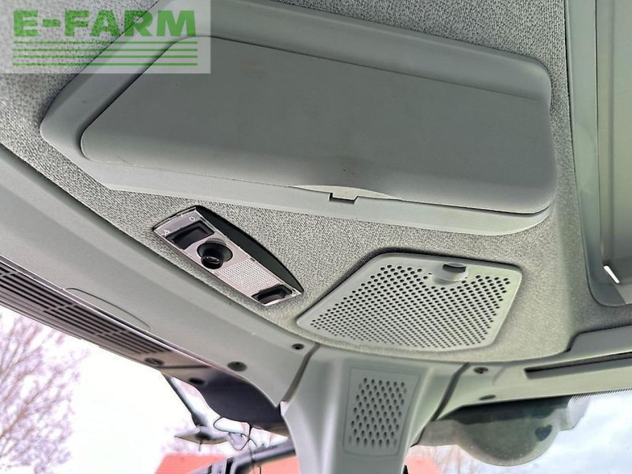 Traktor CLAAS axion 810