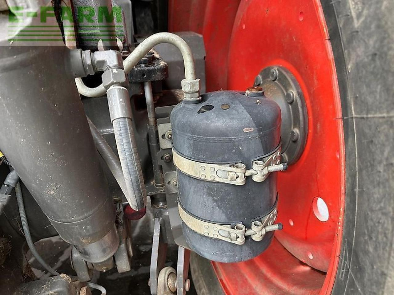 Traktor CLAAS axion 810