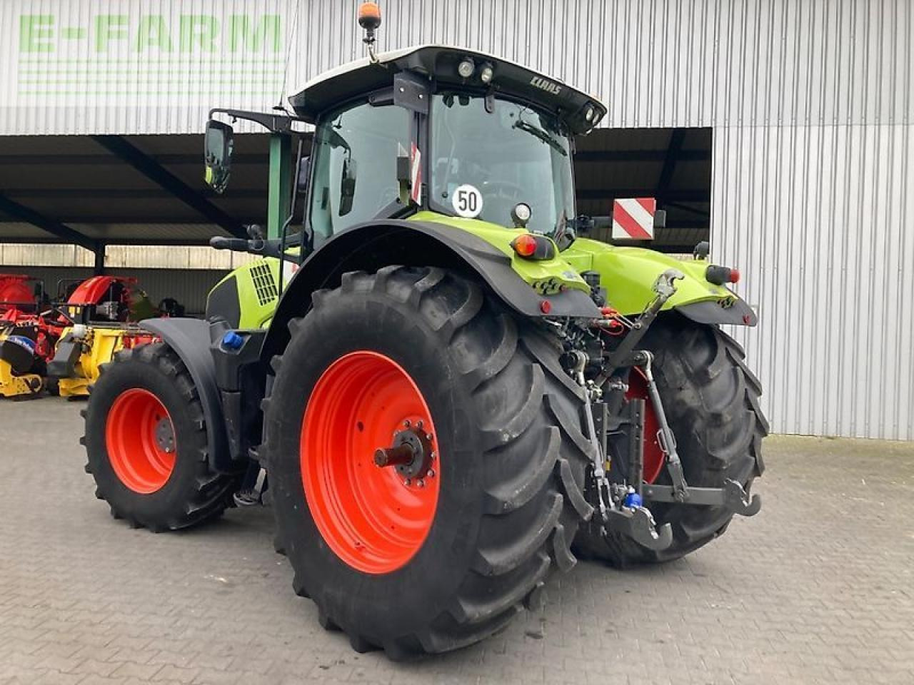 Traktor CLAAS axion 810 cm cis+