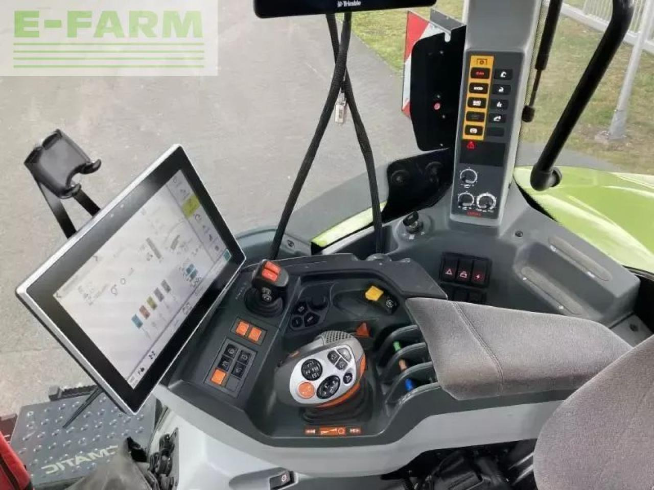 Traktor CLAAS axion 810 cmatic cebis CMATIC CEBIS