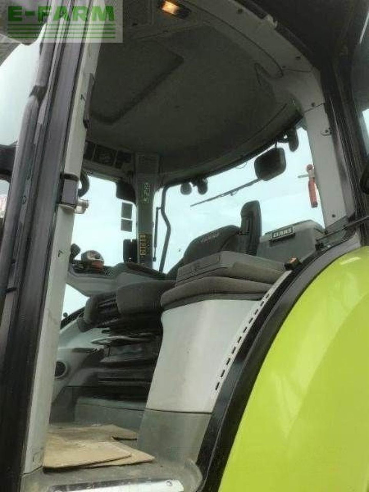 Traktor CLAAS axion 830