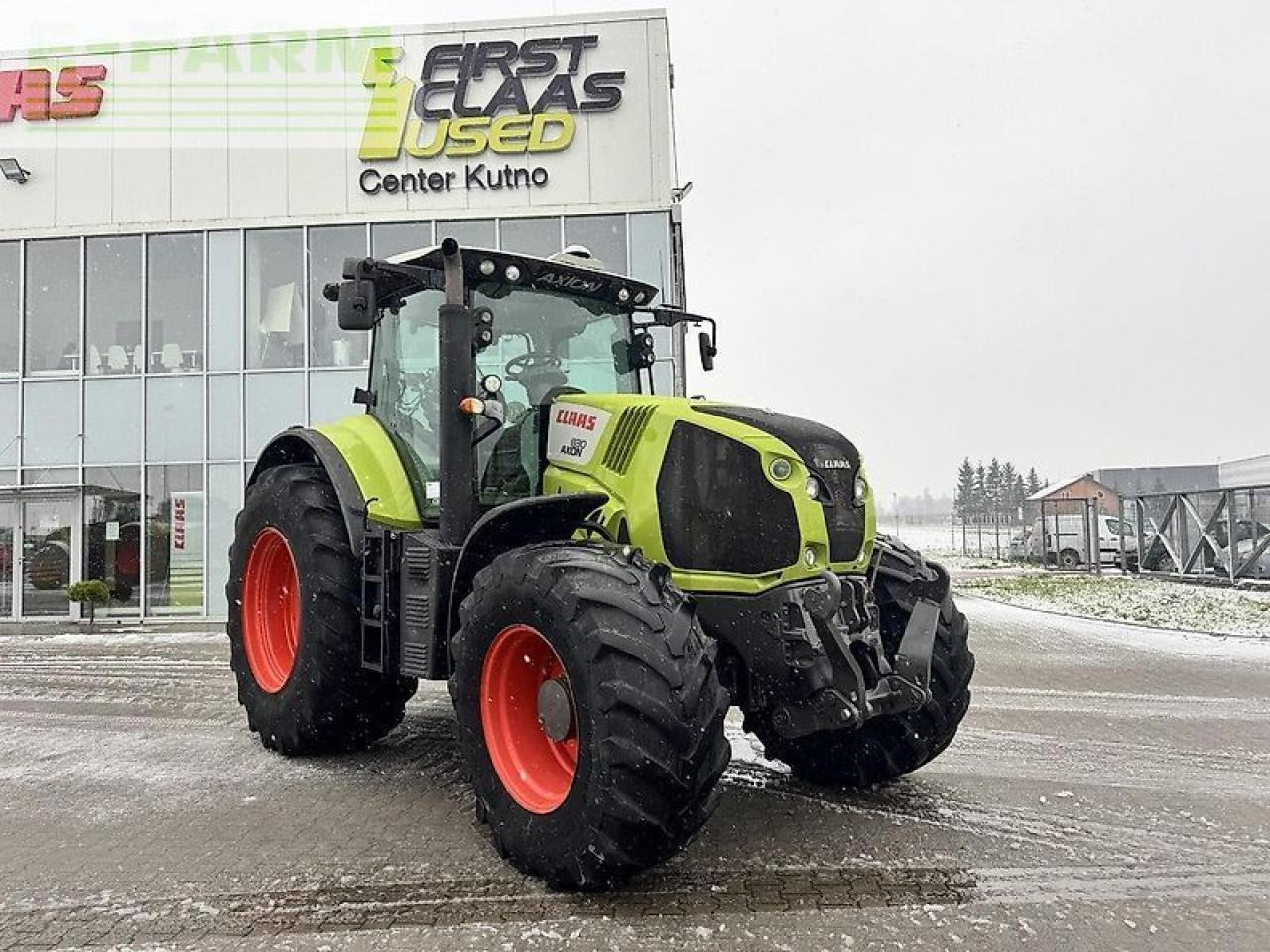 Traktor CLAAS axion 830
