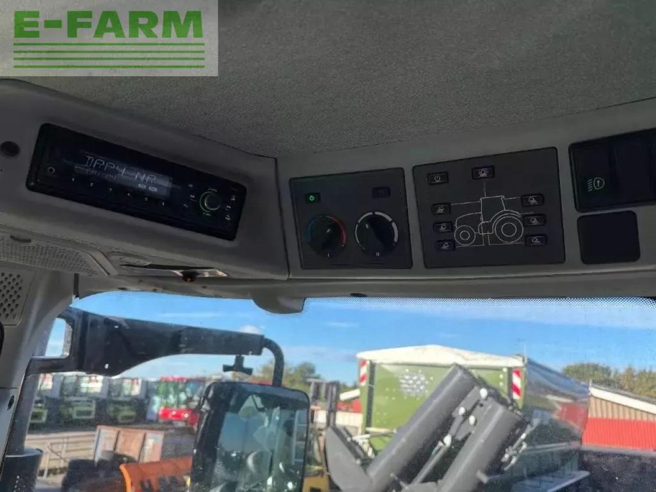 Traktor CLAAS axion 830 cebis