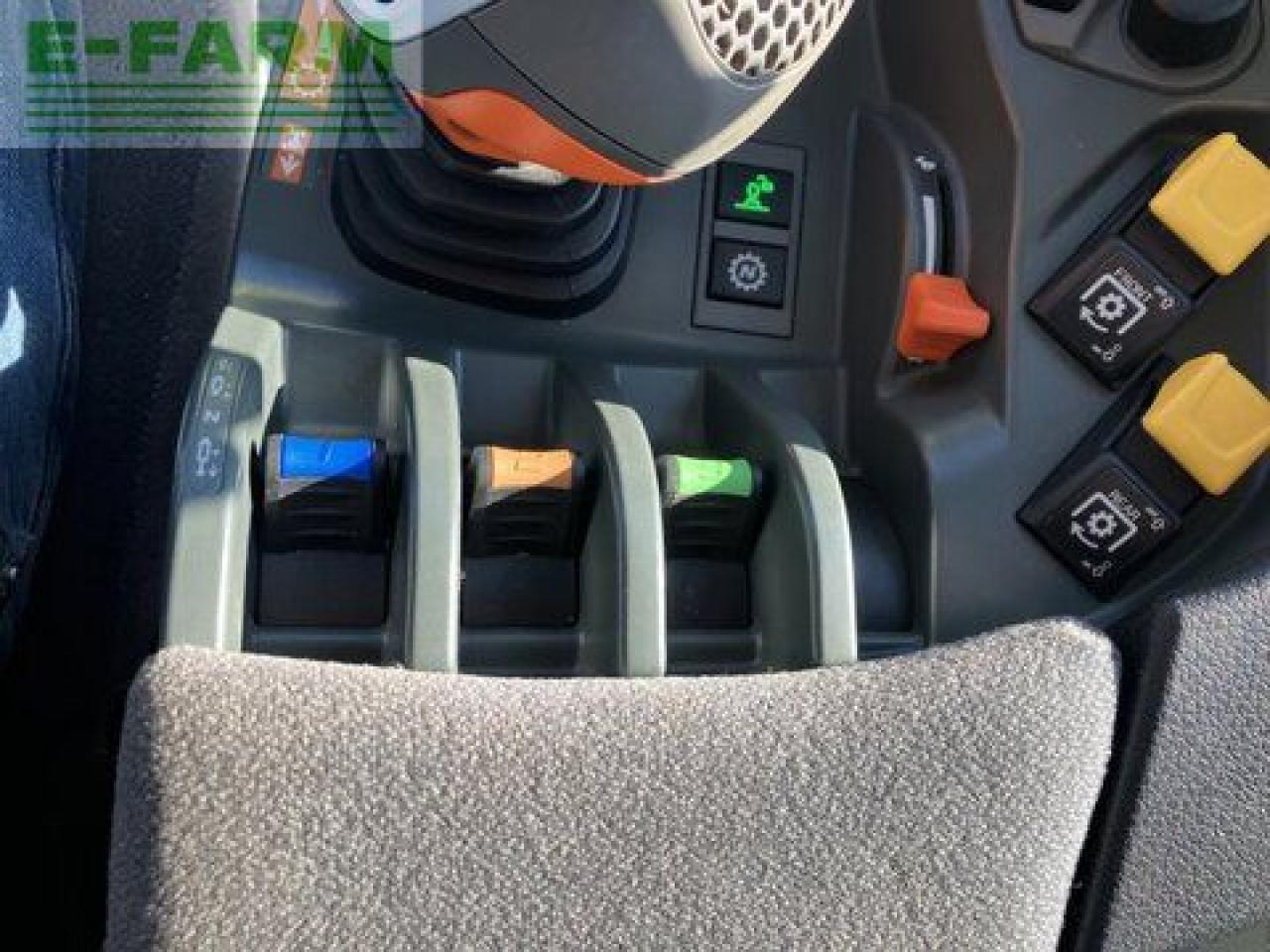 Traktor CLAAS axion 850 cmatic cebis CMATIC CEBIS