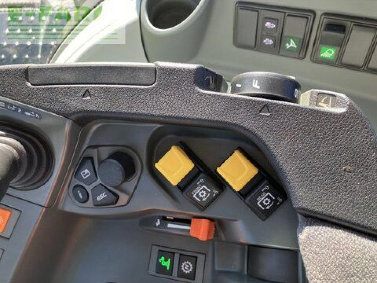 Traktor CLAAS axion 850 cmatic cebis CMATIC CEBIS