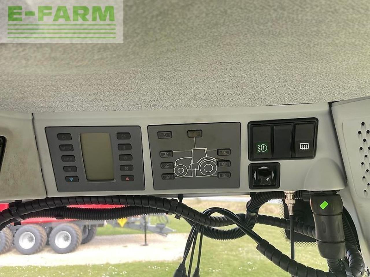 Traktor CLAAS axion 870