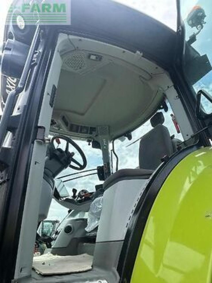Traktor CLAAS axion 870