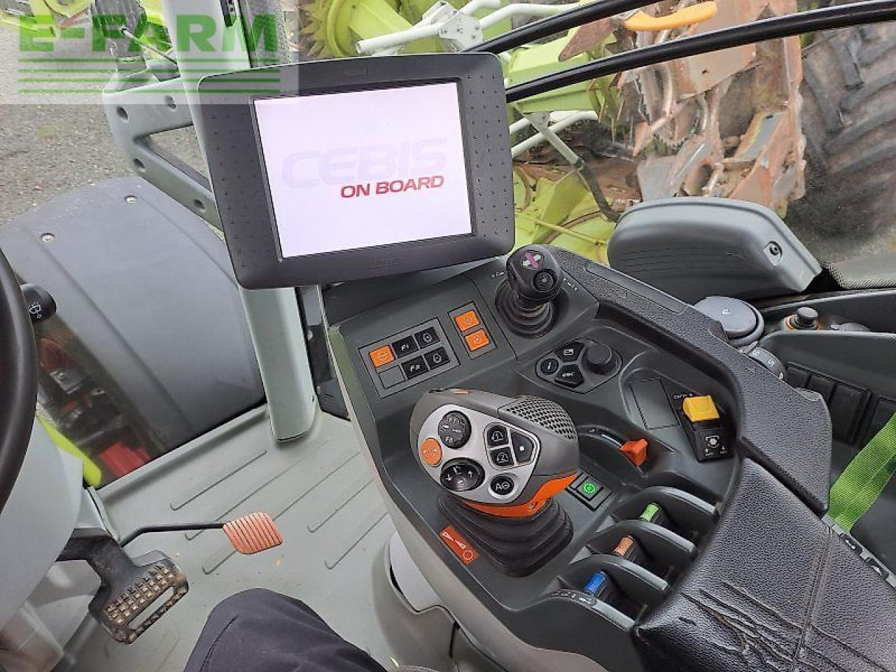 Traktor CLAAS axion 870 c-matic CMATIC