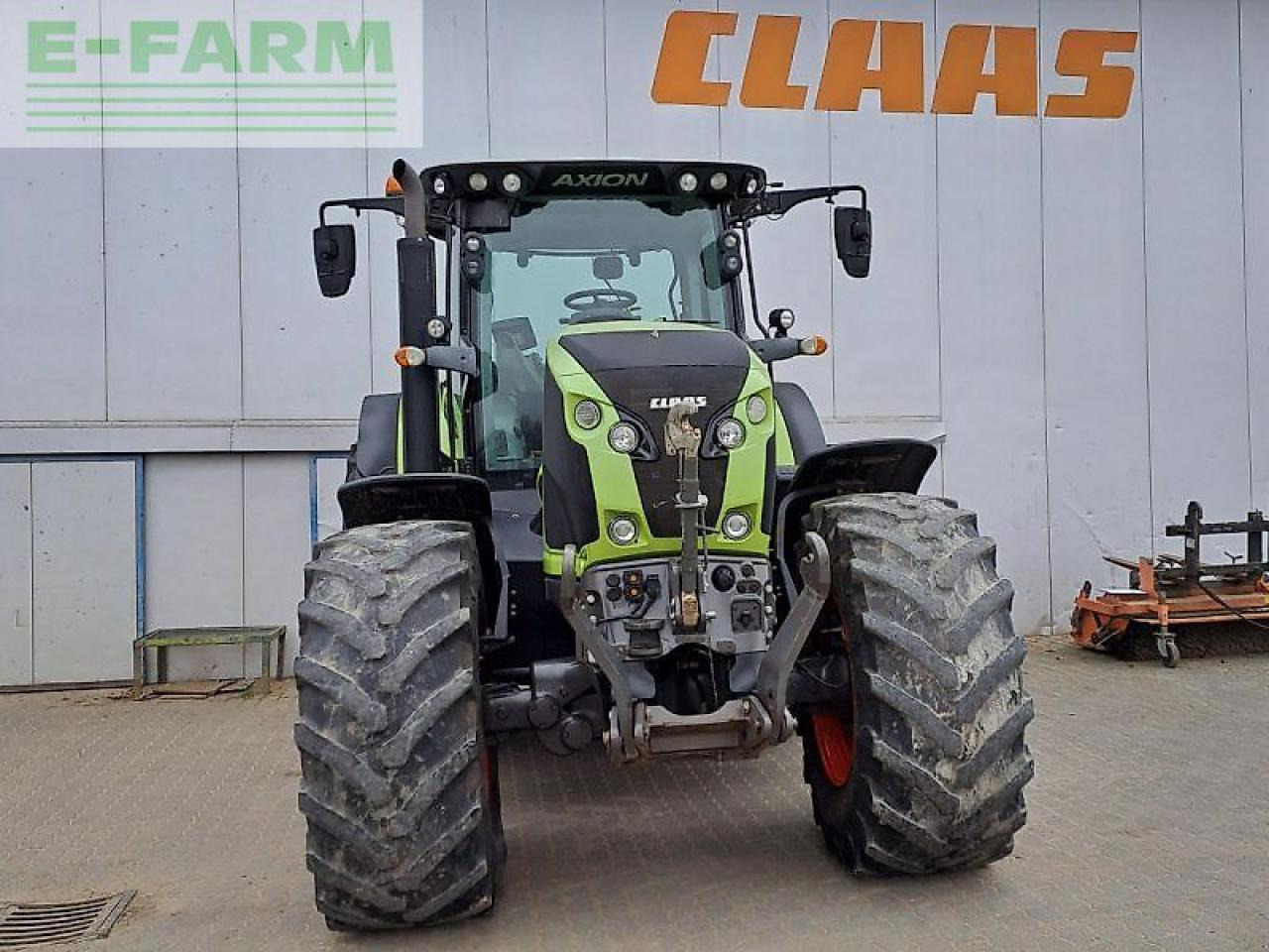 Traktor CLAAS axion 870 c-matic CMATIC