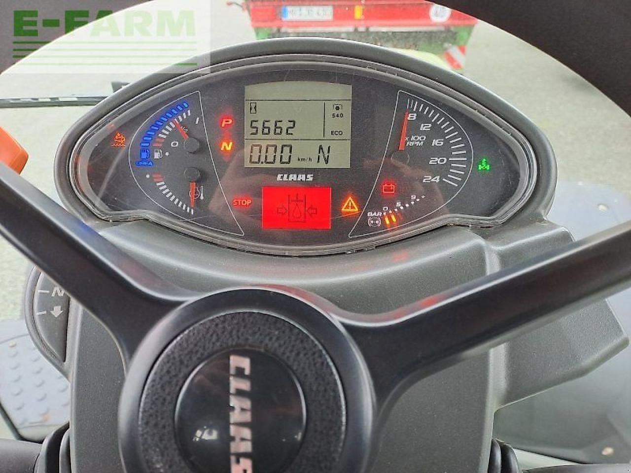 Traktor CLAAS axion 870 c-matic CMATIC