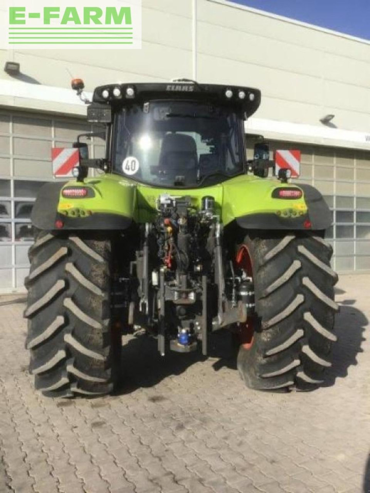 Traktor CLAAS axion 870 cmatic
