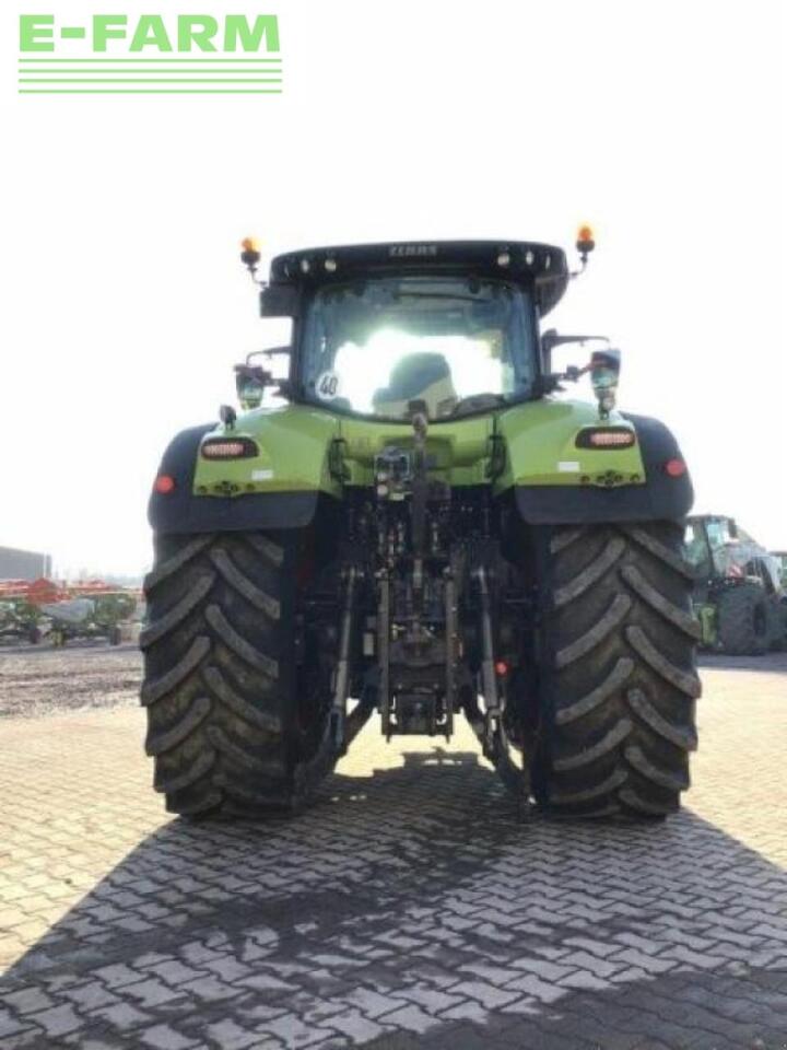 Traktor CLAAS axion 920