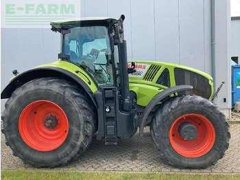 Traktor CLAAS axion 930