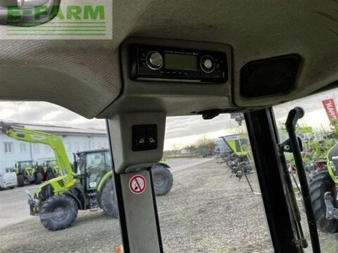 Traktor CLAAS axos 320 cl CL