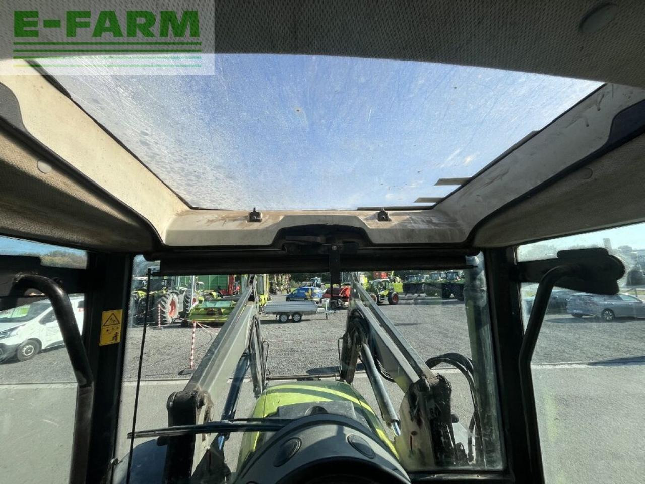 Traktor CLAAS axos 320 cx, frontlader mx u10 CX