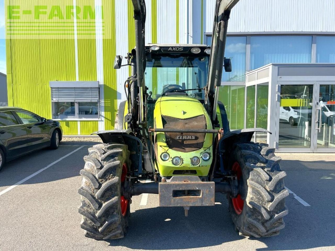 Traktor CLAAS axos 320 cx, frontlader mx u10 CX