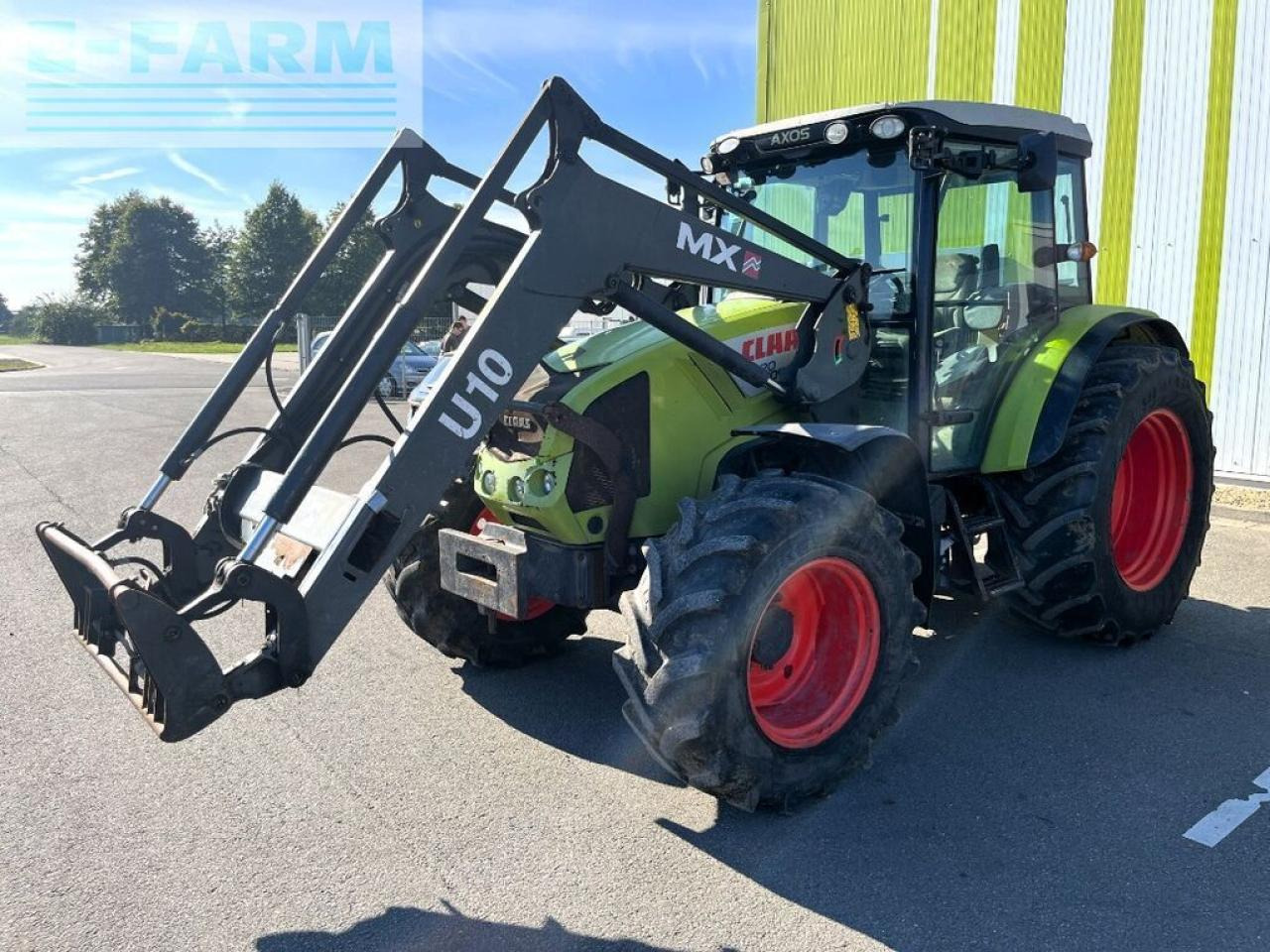 Traktor CLAAS axos 320 cx, frontlader mx u10 CX