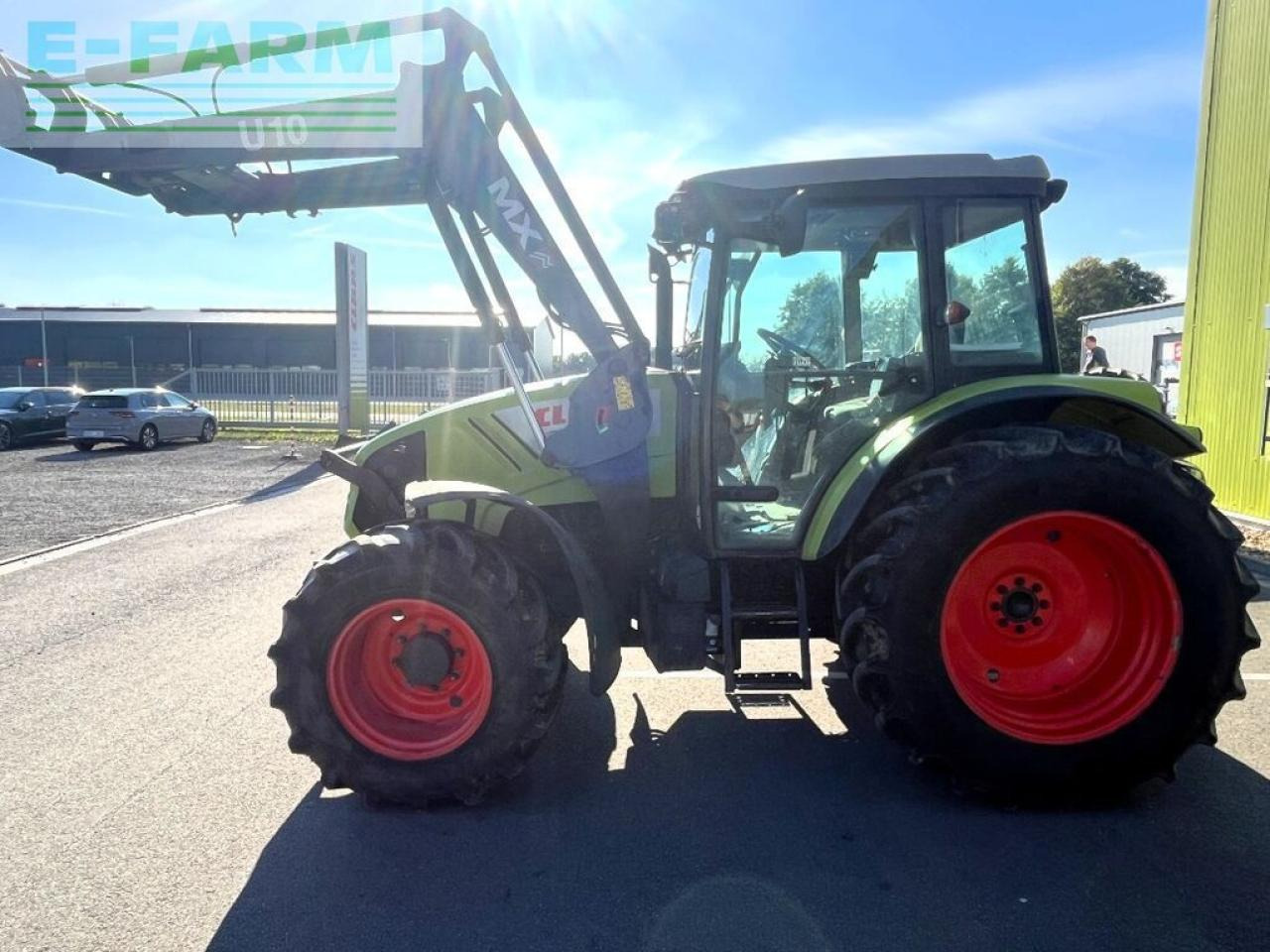Traktor CLAAS axos 320 cx, frontlader mx u10 CX