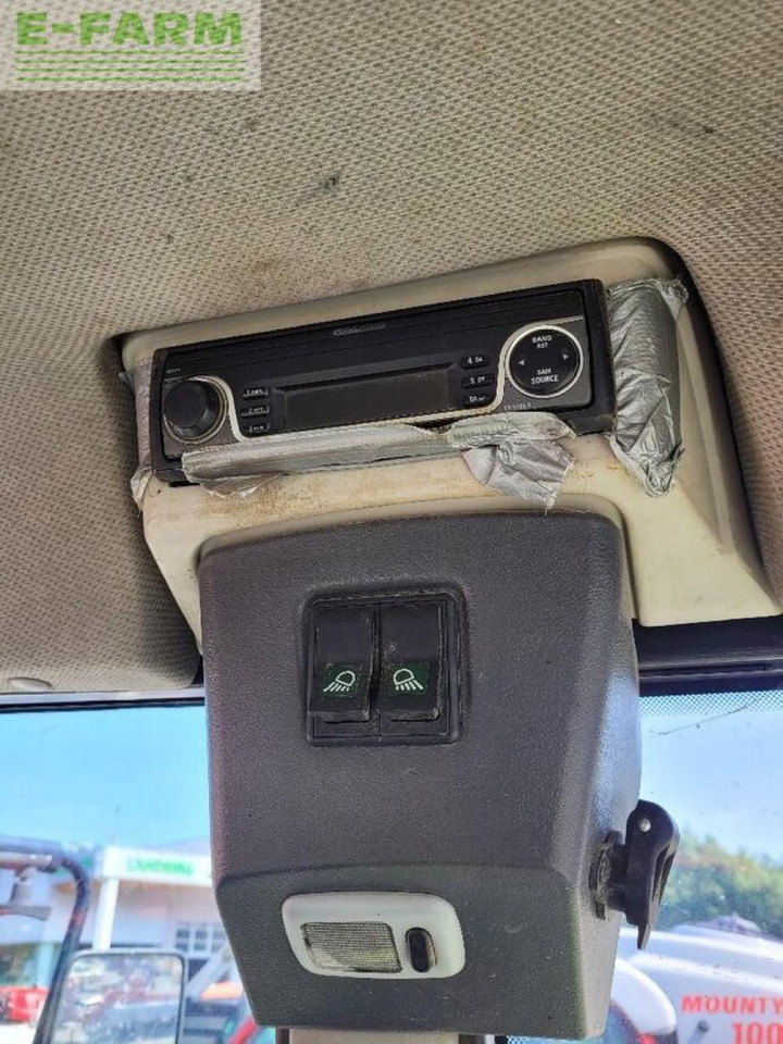 Traktor CLAAS axos 340