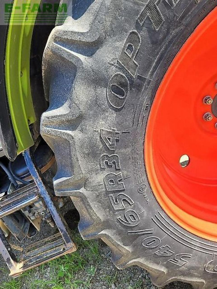 Traktor CLAAS axos 340