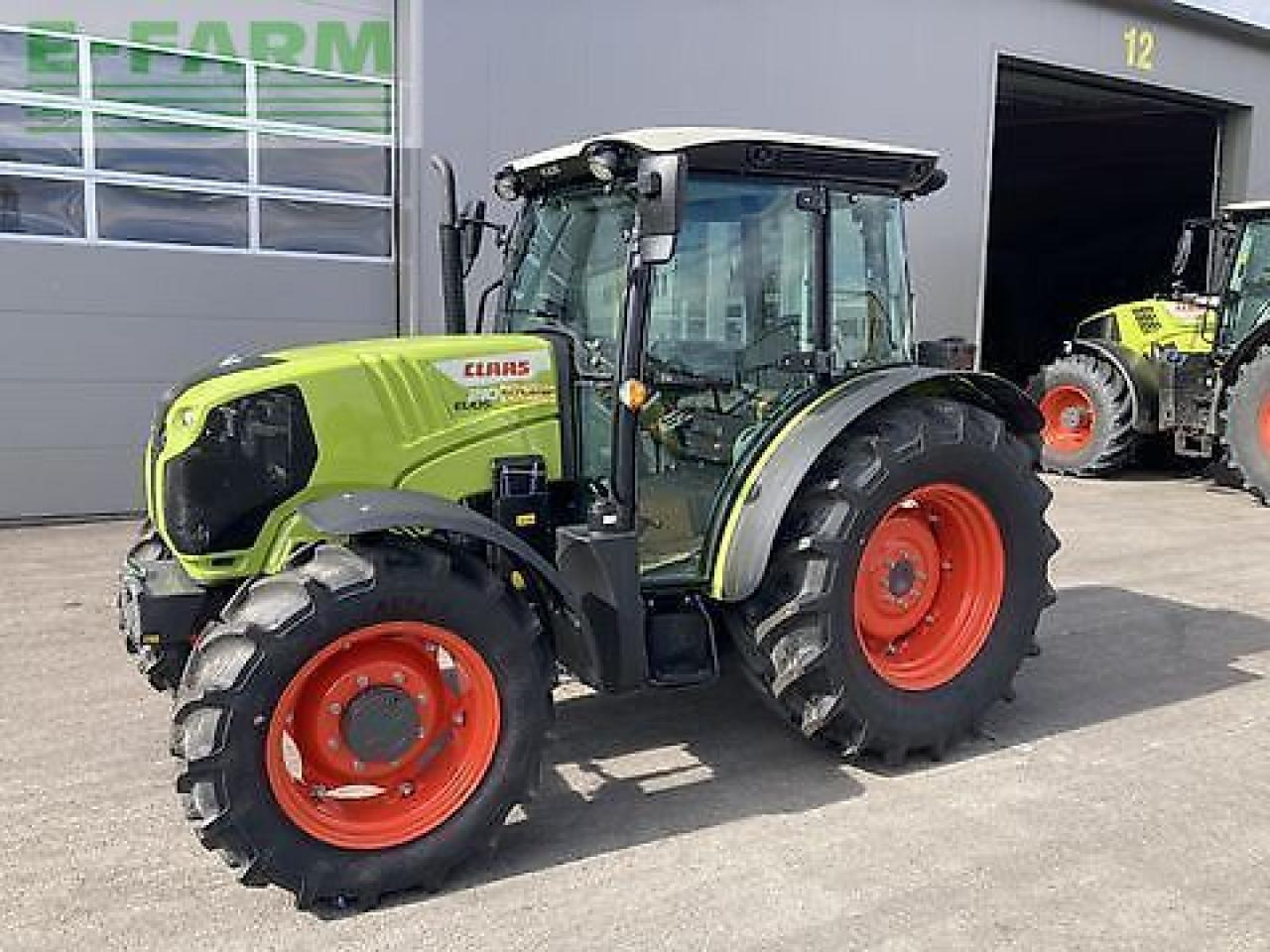 Traktor CLAAS elios 210