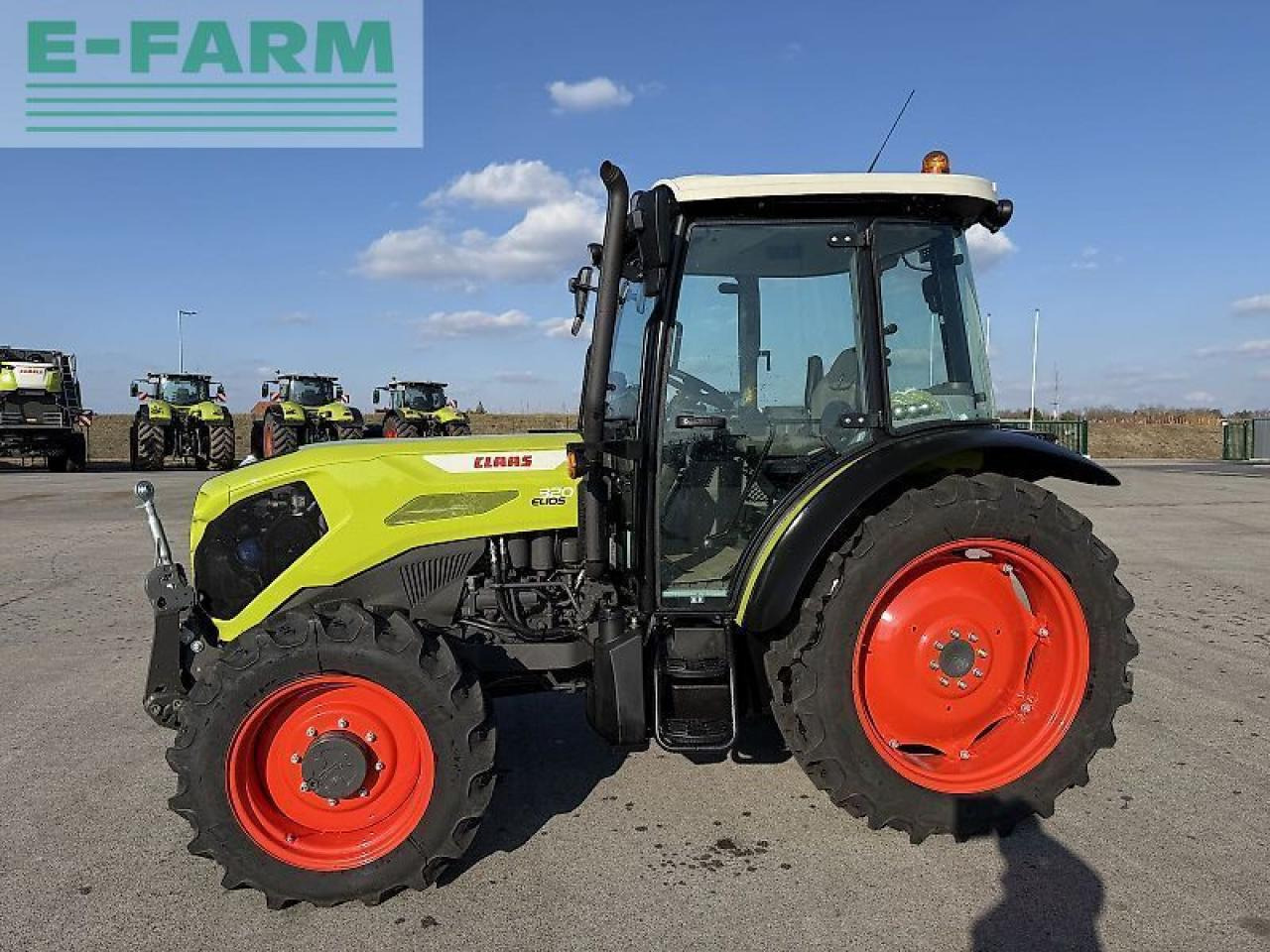 Traktor CLAAS elios 320