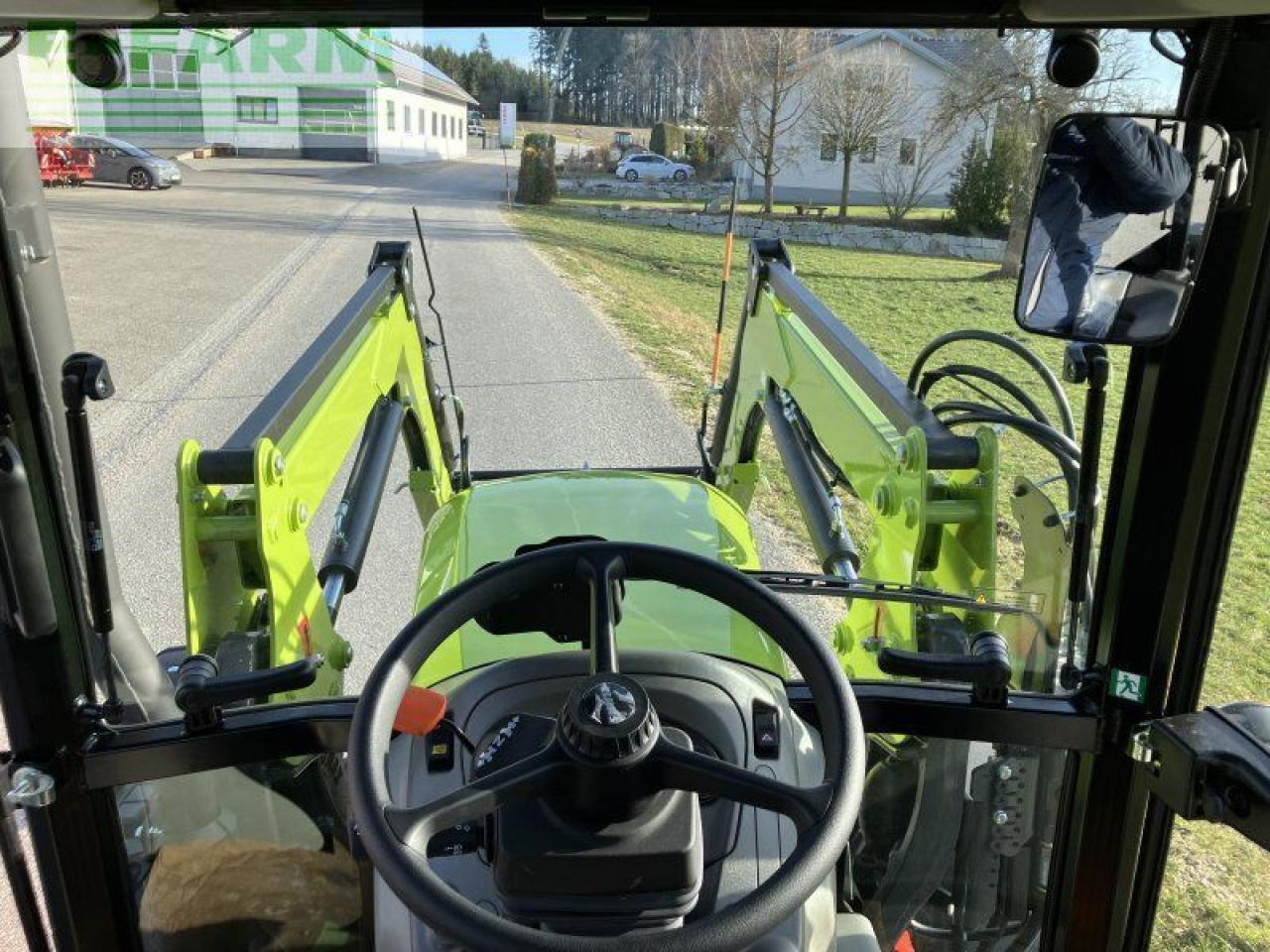 Traktor CLAAS elios 320