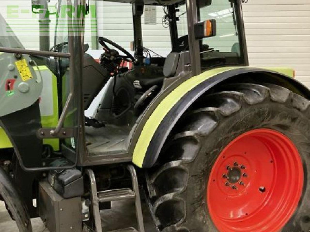 Traktor CLAAS gebr. celtis 436 rx