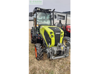 Traktor CLAAS nexos 240s