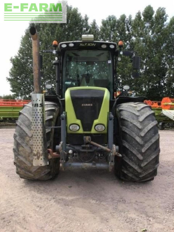 Traktor CLAAS xerion 3800