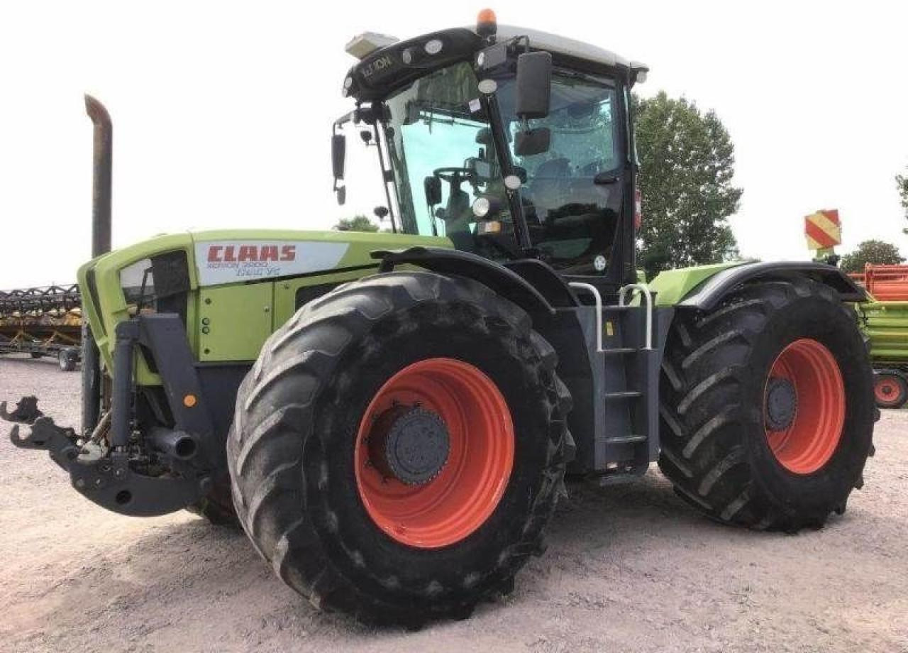 Traktor CLAAS xerion 3800 trac vc TRAC VC