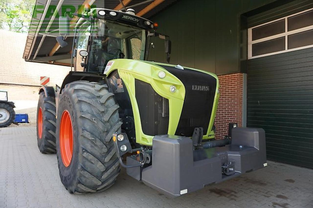 Traktor CLAAS xerion 4000 trac TRAC