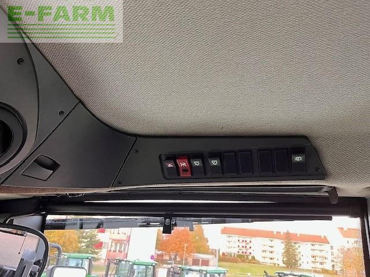 Traktor CLAAS xerion 4000 trac vc TRAC VC