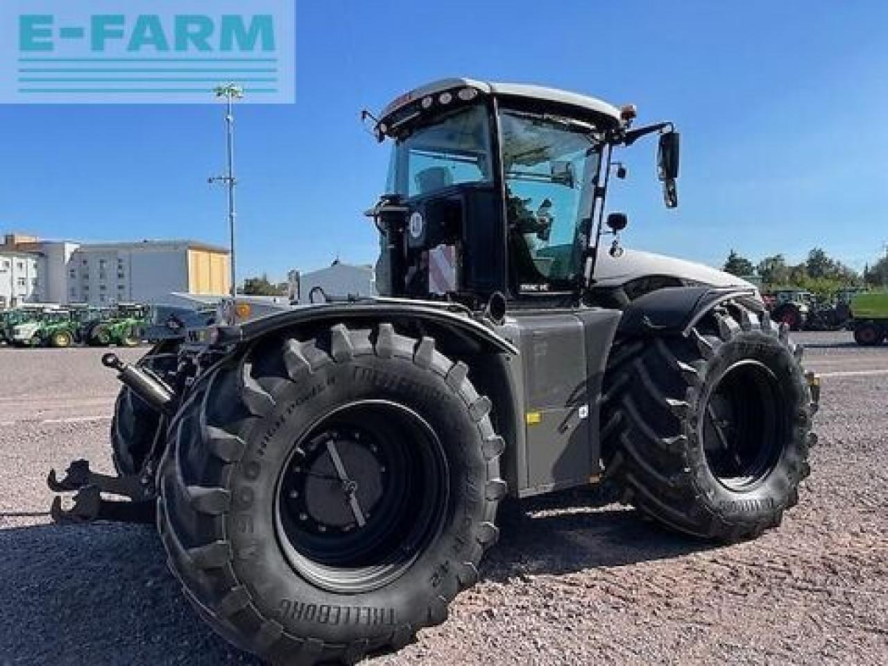 Traktor CLAAS xerion 4000 trac vc TRAC VC