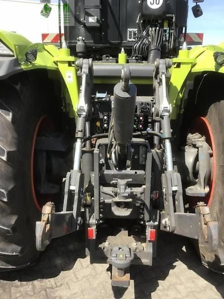 Traktor CLAAS xerion 4200 trac TRAC