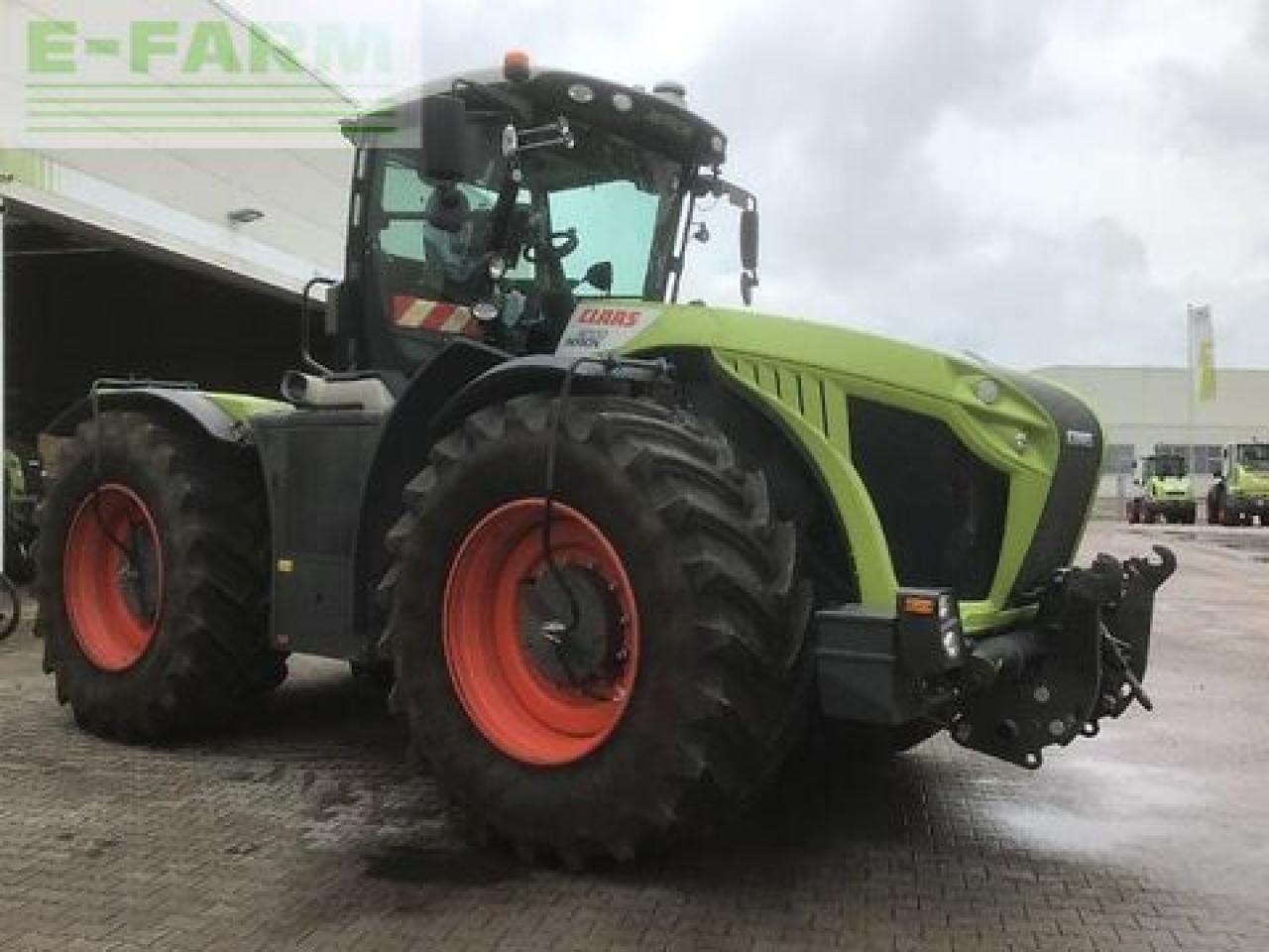 Traktor CLAAS xerion 4200 trac vc TRAC VC