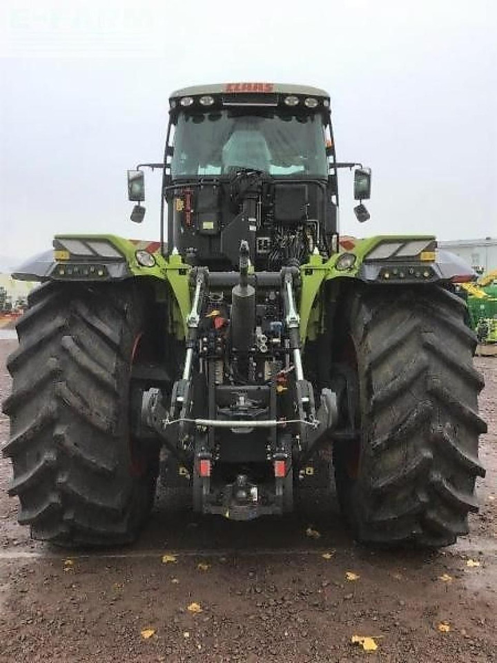 Traktor CLAAS xerion 4200 trac vc TRAC VC