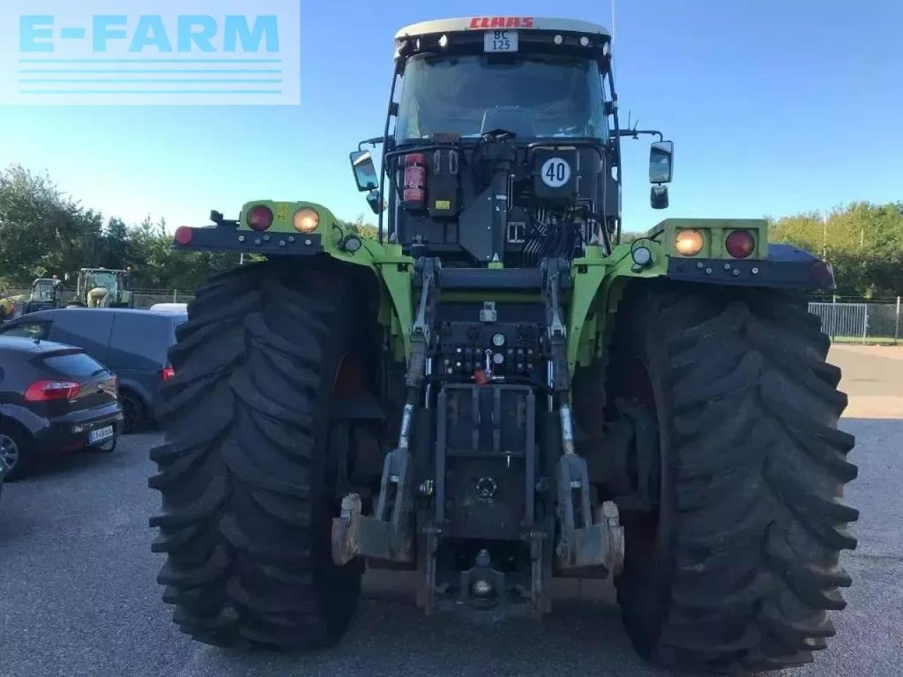Traktor CLAAS xerion 4500 vc