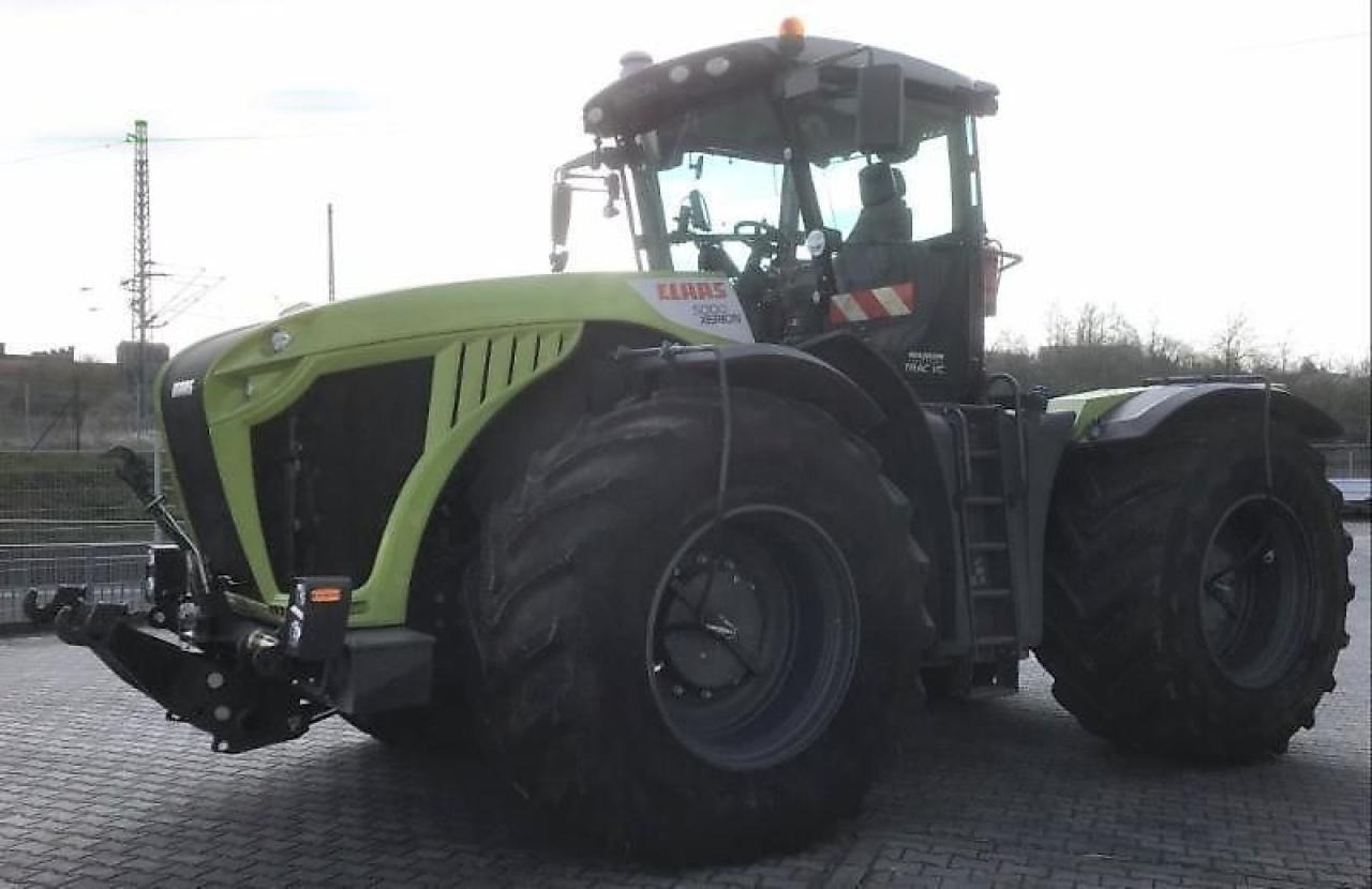 Traktor CLAAS xerion 5000 trac vc TRAC VC