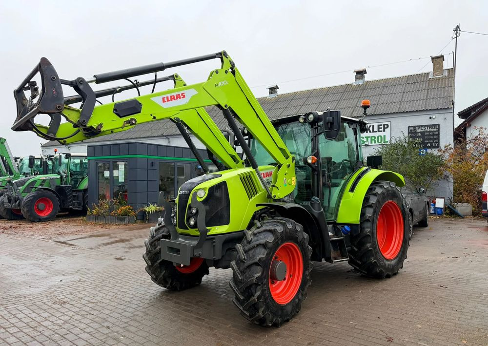Traktor Claas Arion 420