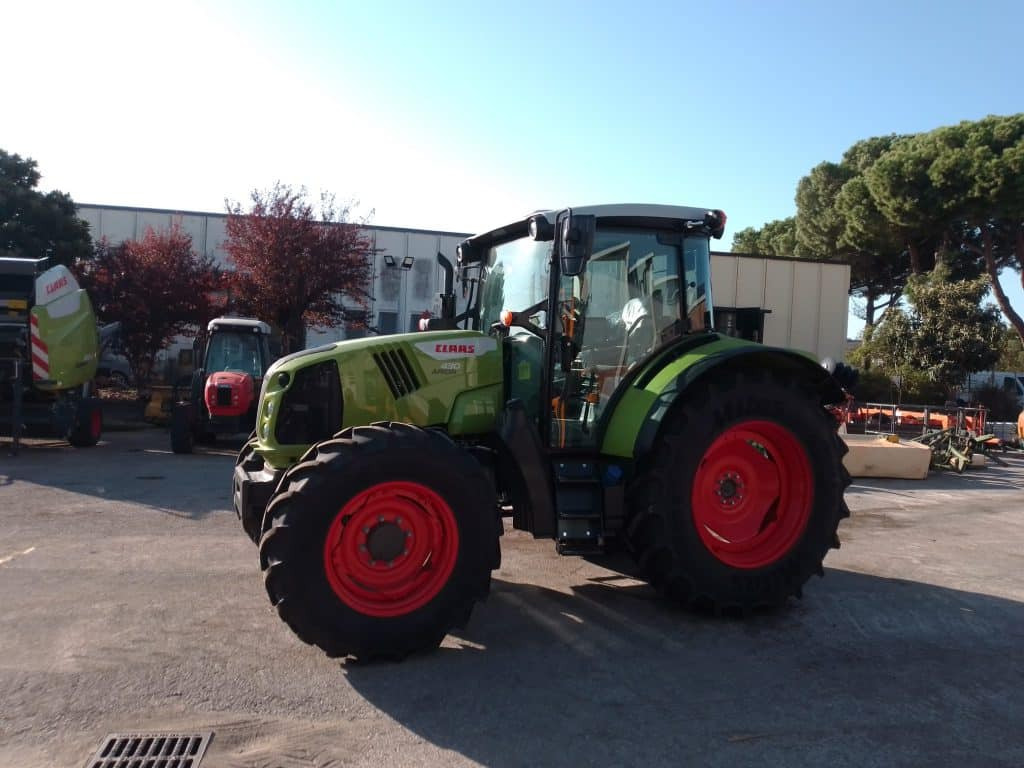 Traktor Claas Arion 430