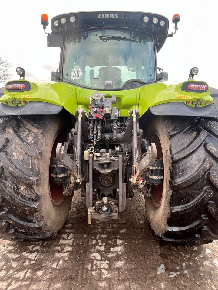 Traktor Claas Axion 850