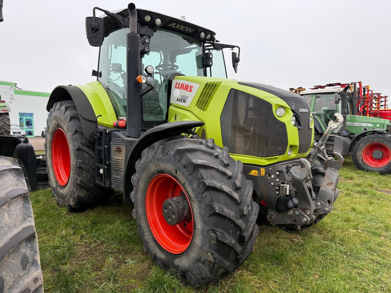 Traktor Claas Axion 850 C-Matic