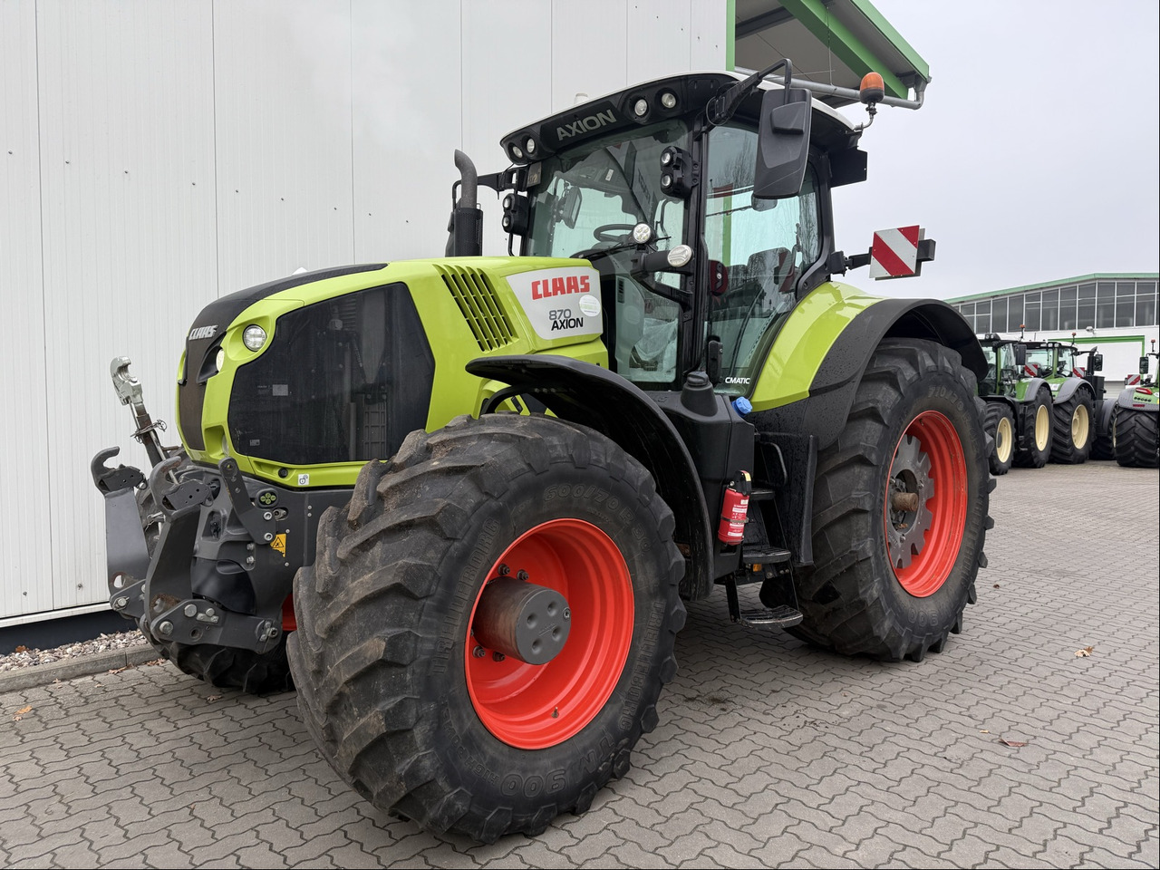 Traktor Claas Axion 870 C-Matic