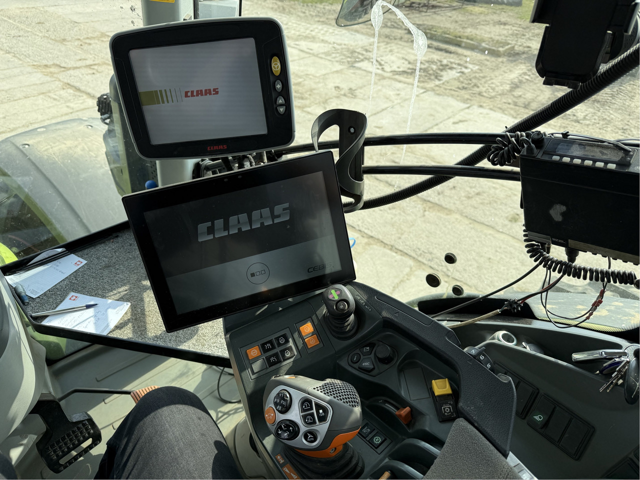 Traktor Claas Axion 960 C-Matic CEBIS