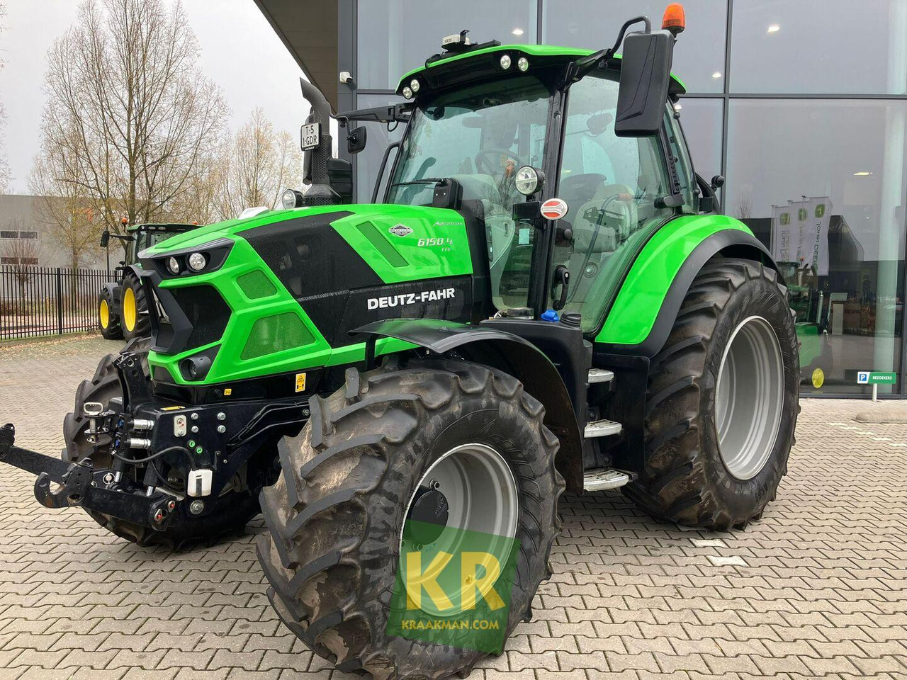 Traktor Deutz Fahr Agrotron 6150 TTV tractor